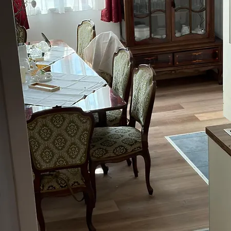 Haus Erika Apartmán *
